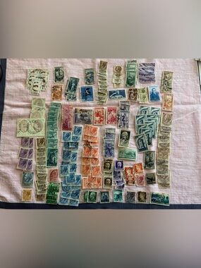 Lot #21 Vintage Italy & Repubblica Italiana Stamp Collection 180